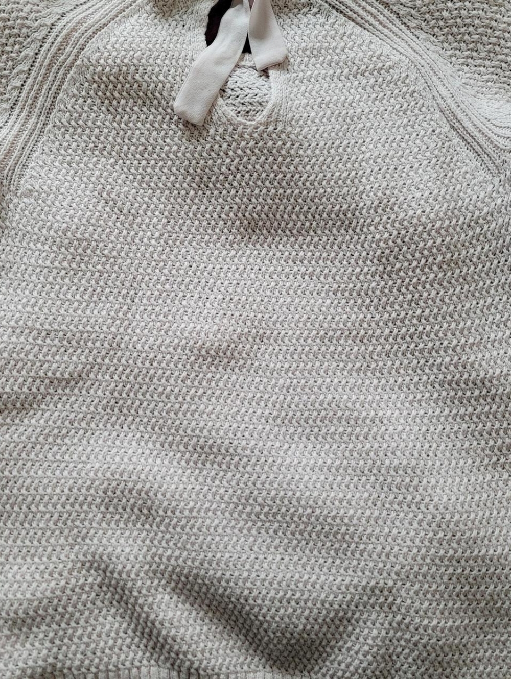 Bow Accent Knit Sweater in Light Pink - Picture 5 of 5